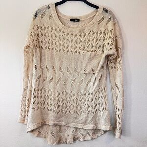 Ryu size small soft loose knit sweater EUC tan or cream color way
